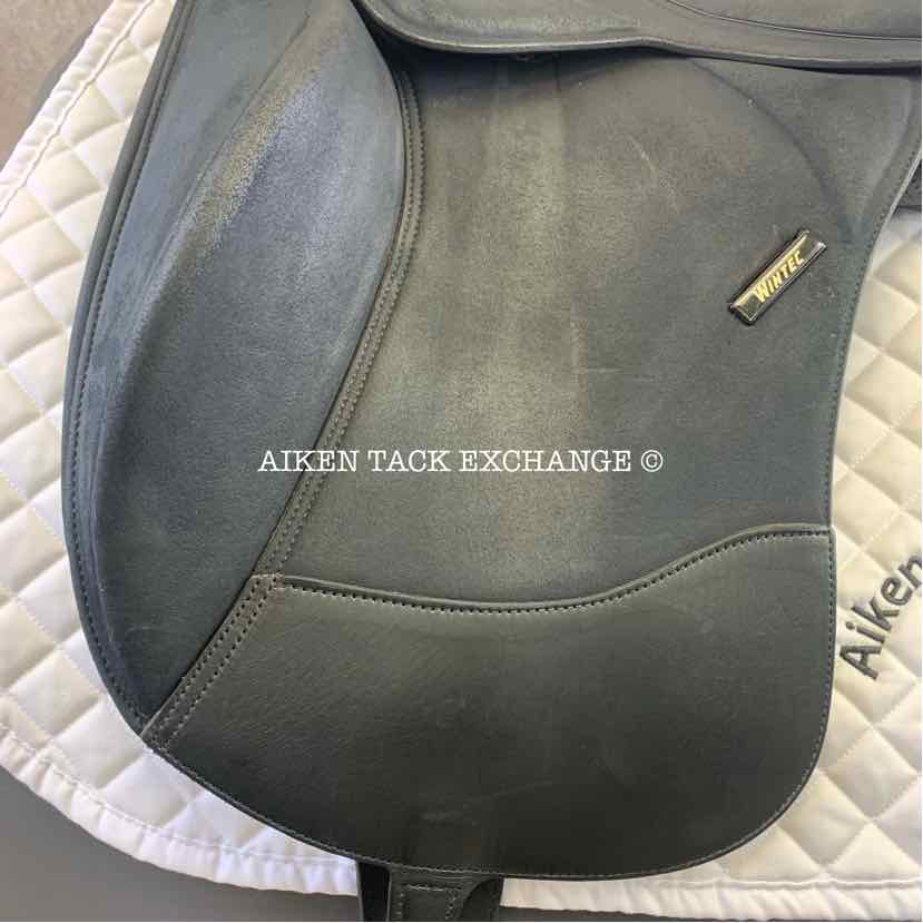 Wintec PRO Dressage Saddle with Contourbloc, 16.5" Seat, Adjustable Tree - Changeable Gullet, CAIR Panels