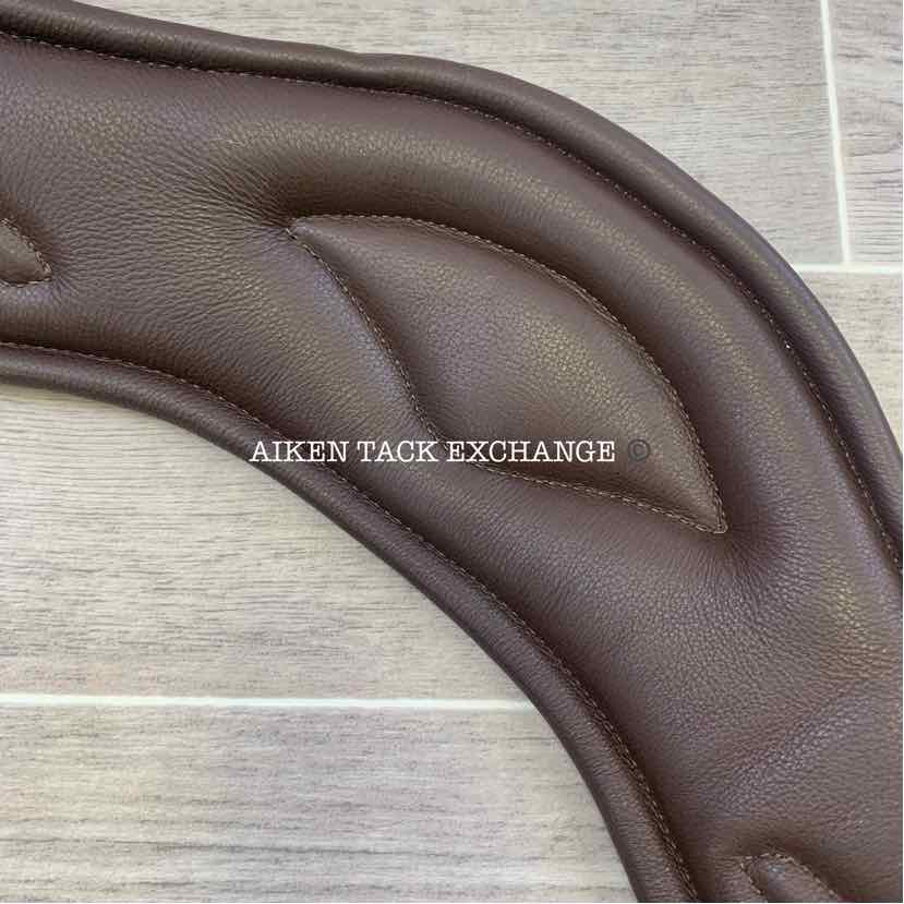 KL Select Red Barn Balance Anatomic Shoulder Relief Dressage Girth, Brown, 22"