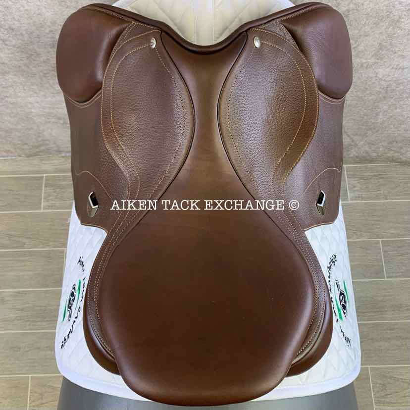 **SOLD** 2021 Bates Hunter Jumper Saddle with HART, 17" Seat, Adjustable Tree - Changeable Gullet, CAIR Panels