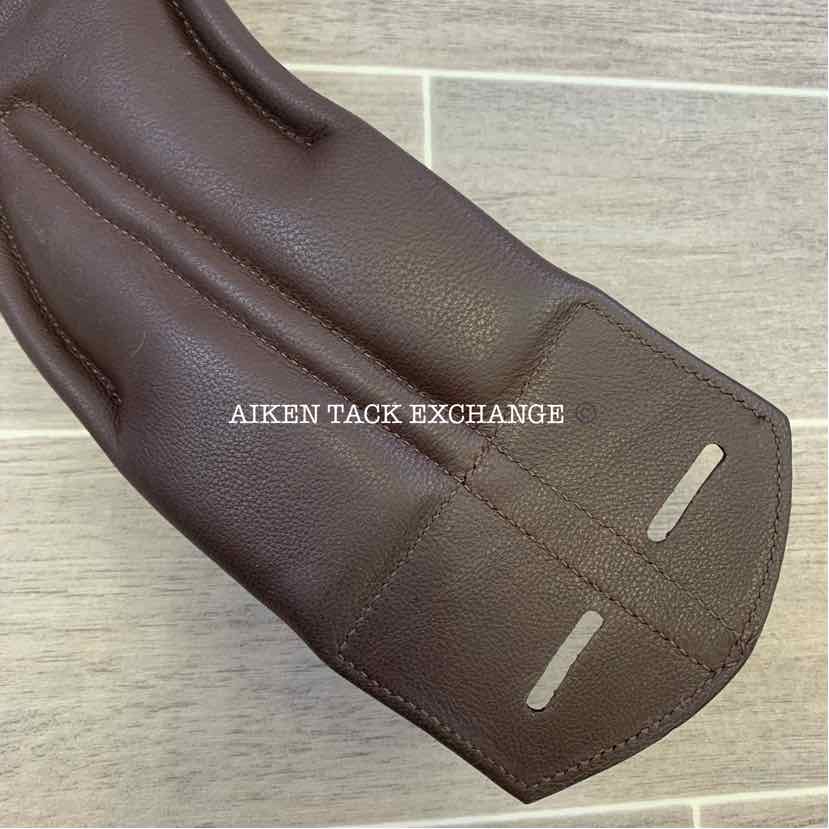 KL Select Red Barn Balance Anatomic Shoulder Relief Dressage Girth, Brown, 22"