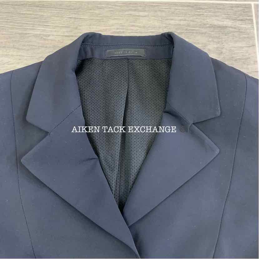RJ Classics Xtreme Stretch Washable Show Coat, Size 00 R