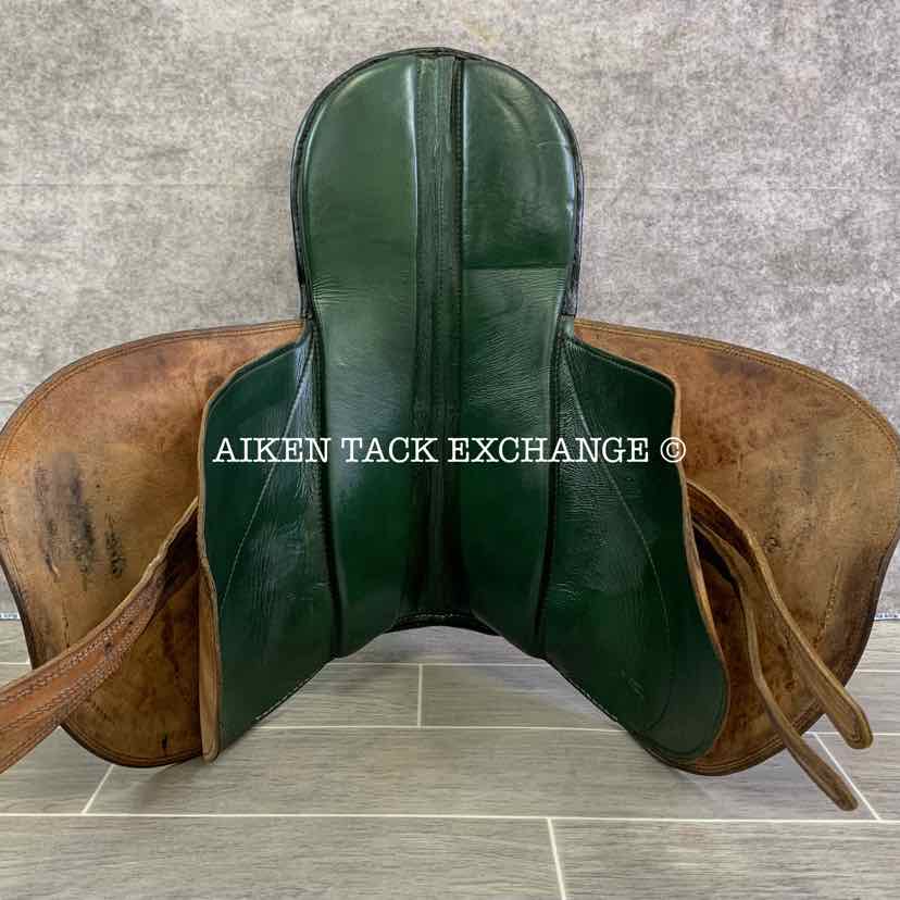 **SOLD** VR Tack Racehorse Exercise Saddle, 17.5" Seat, Half Tree