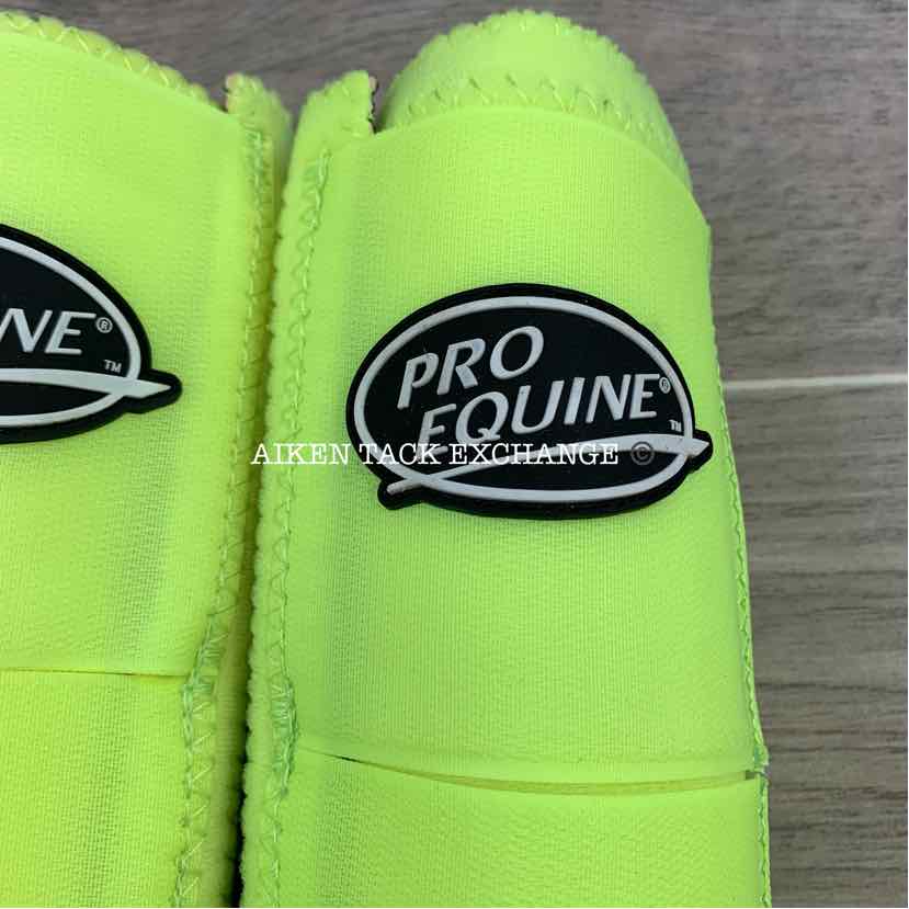 Pro Equine SP 200 Sport Sling horse Boots, Size Medium Hind