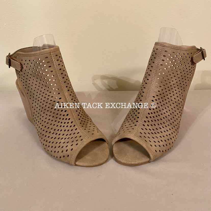 Women's 8, Coconuts by Matisse Peep Toe Sling Back Wedges, Tan:Arielle's Wardrobe: Footwear:Coconuts by Matisse:The Aiken Tack Exchange