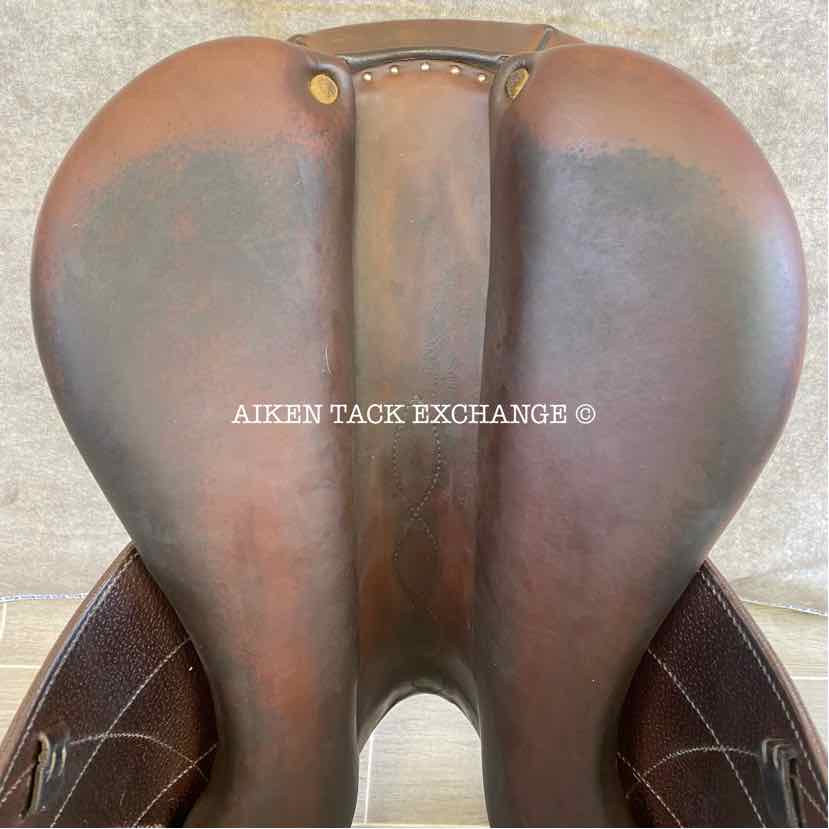 **SOLD** 2017 Antares Evolution Monoflap Jump Saddle, 17.5" Seat, 3AA Flap, Medium Wide Tree, Foam Panels