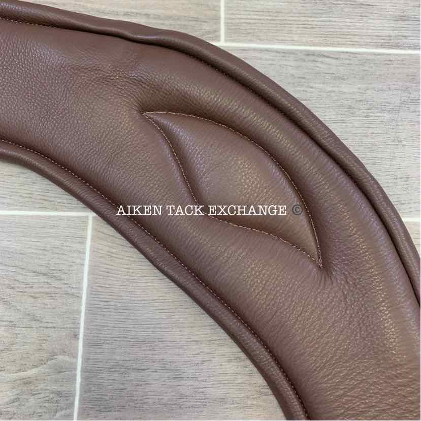 KL Select Red Barn Balance Anatomic Shoulder Relief Dressage Girth, Brown, 30"