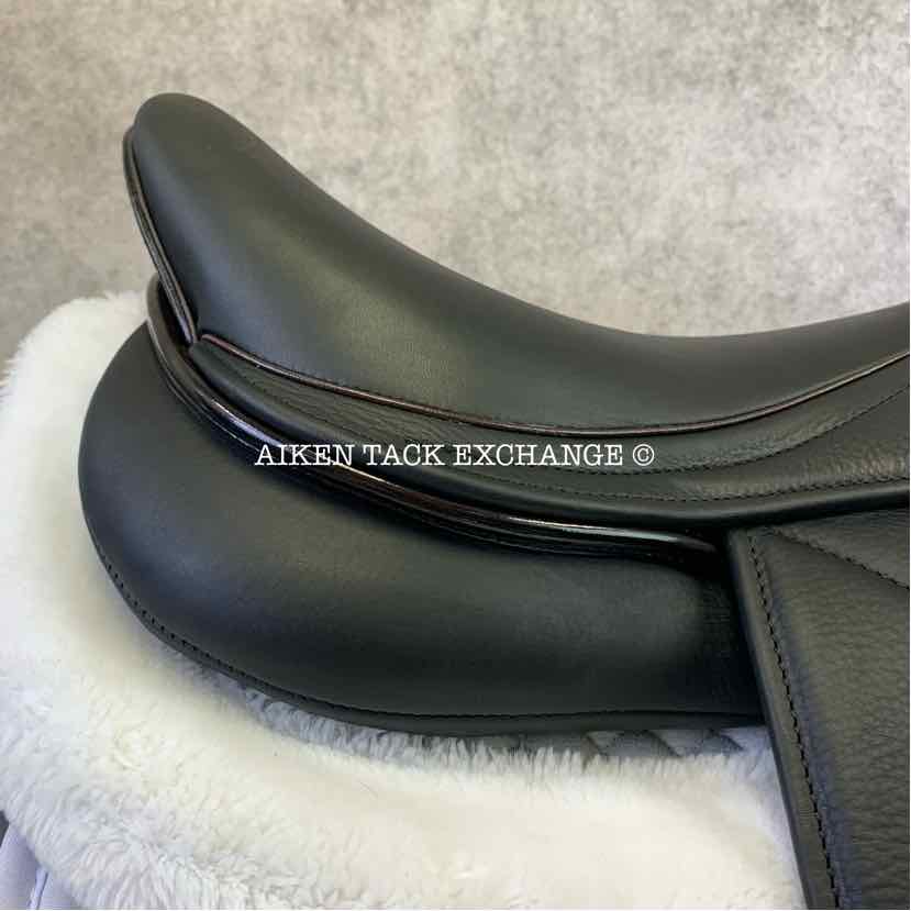 2023 MaxFlex Valentin All Purpose Jump Saddle, 17.5" Seat, Flex Tree - Adjustable (Custom Gullet), Wool Flocked Panels