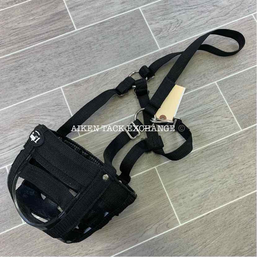 Best Friend Deluxe Grazing Muzzle, Size Cob